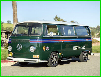 Volkswagen Bus/Vanagon  year1}