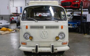 Volkswagen-BusVanagon-1971-10