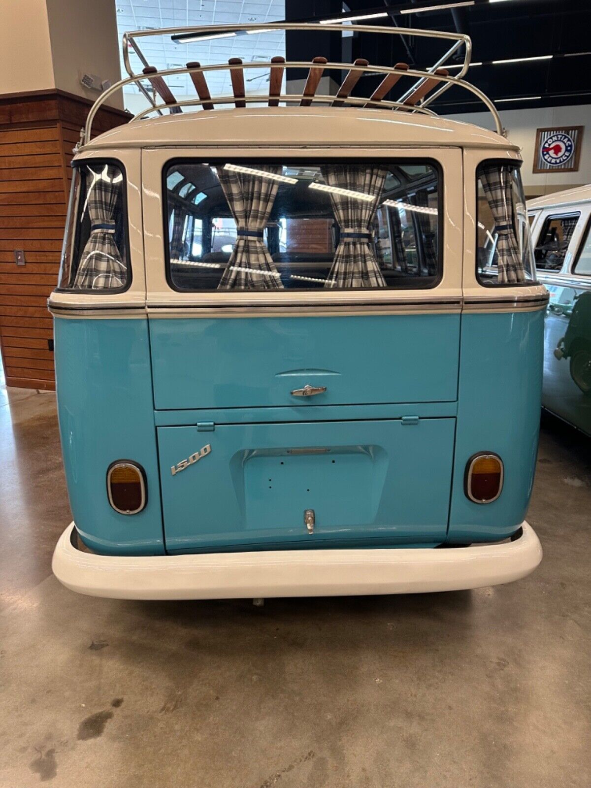 Volkswagen-BusVanagon-1972-5