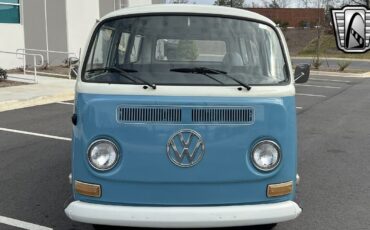 Volkswagen-BusVanagon-1972-8