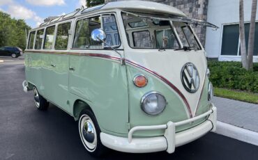 Volkswagen-BusVanagon-1973-12