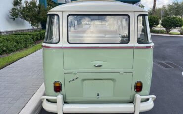 Volkswagen-BusVanagon-1973-9