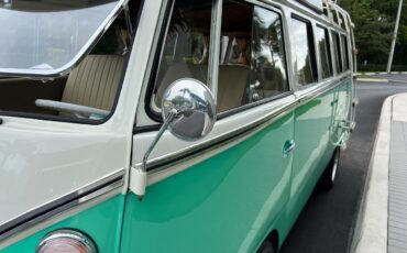 Volkswagen-BusVanagon-1974-25