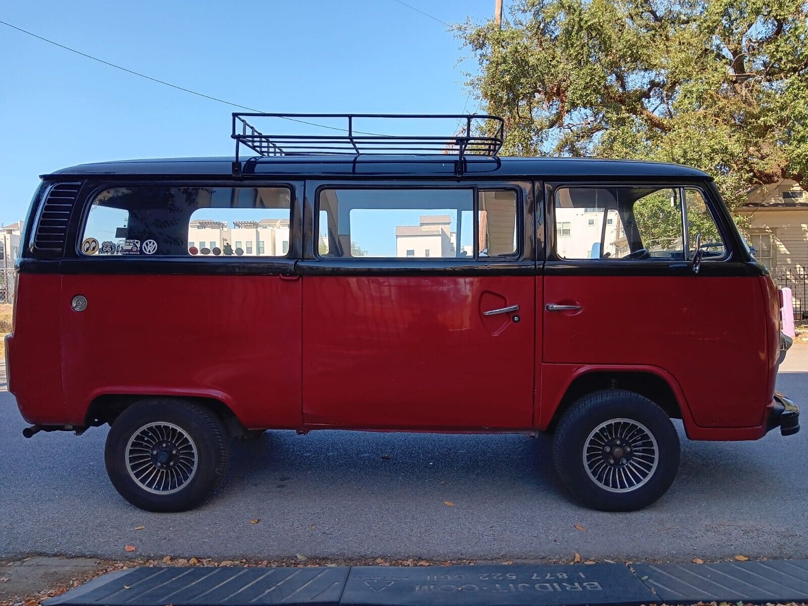 Volkswagen-BusVanagon-1974-3