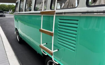 Volkswagen-BusVanagon-1974-34