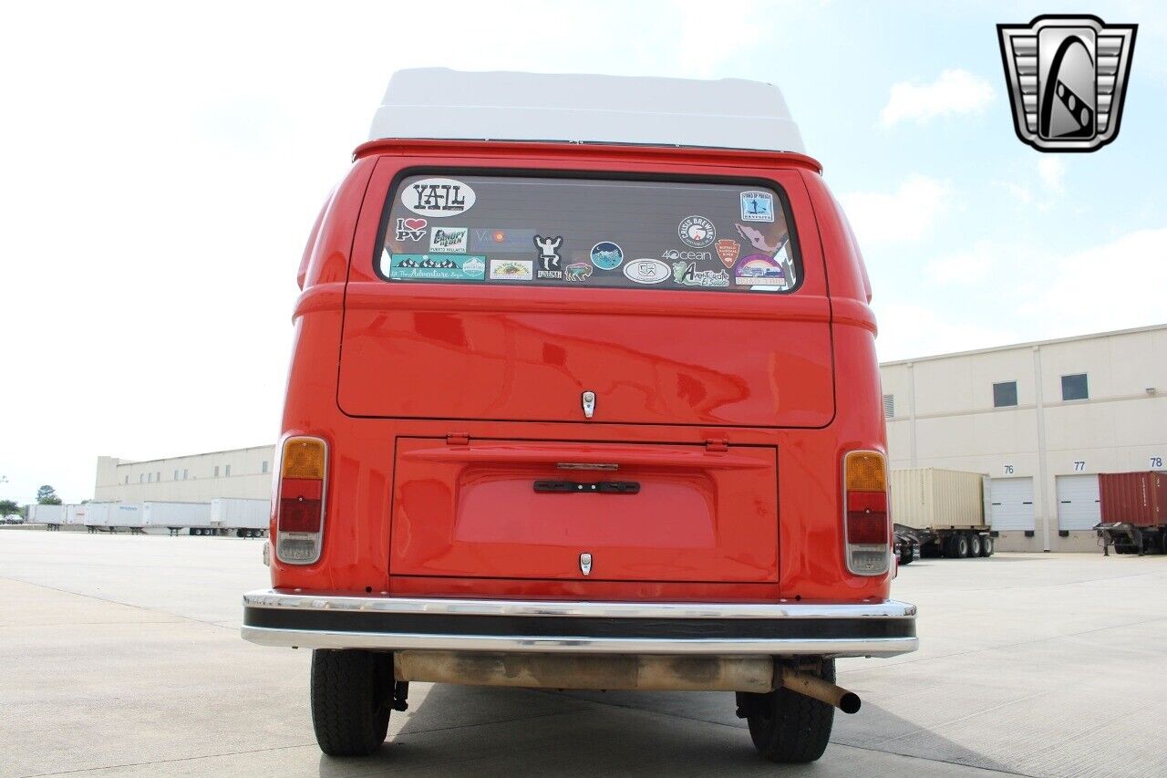 Volkswagen-BusVanagon-1974-35