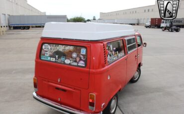 Volkswagen-BusVanagon-1974-36