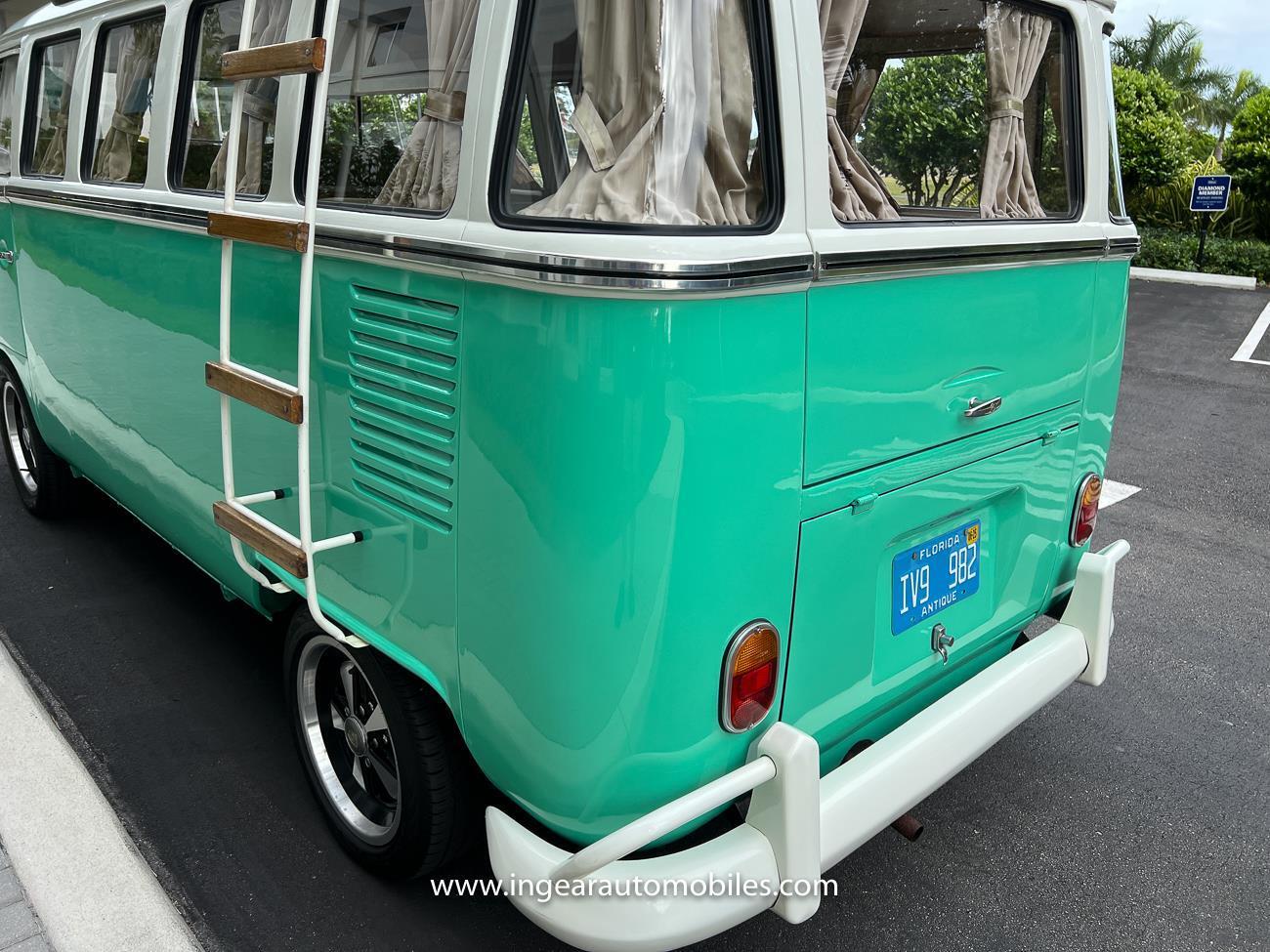 Volkswagen-BusVanagon-1974-38