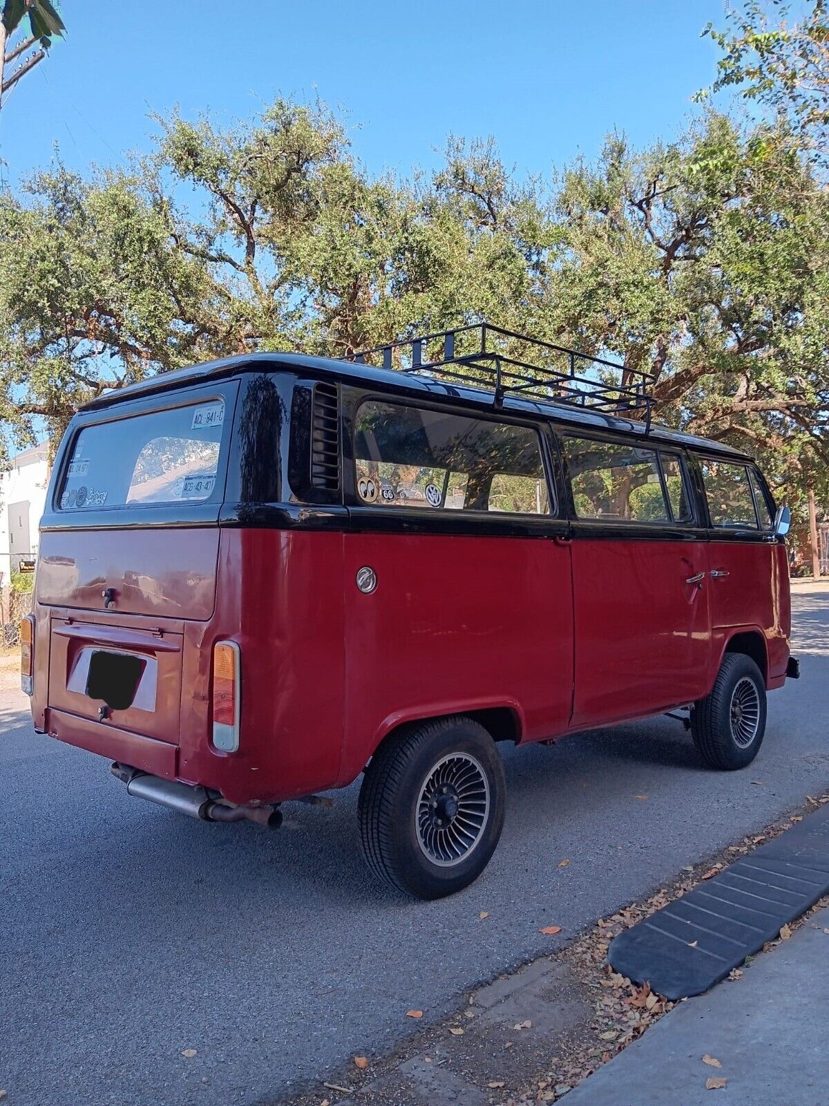 Volkswagen-BusVanagon-1974-5