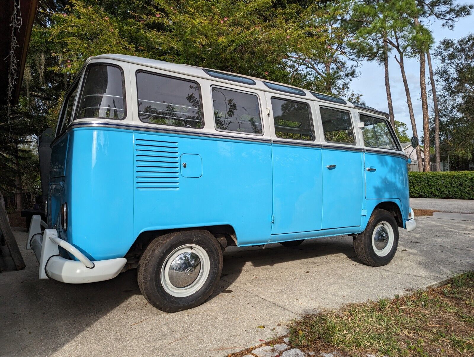 Volkswagen-BusVanagon-1974-5