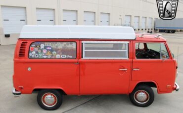 Volkswagen-BusVanagon-1974-6