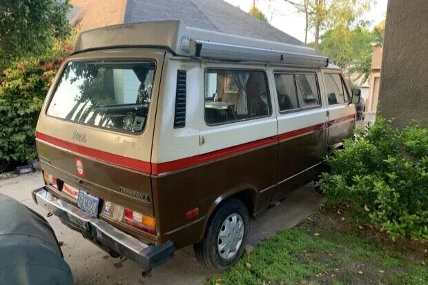 Volkswagen-BusVanagon-1982-1