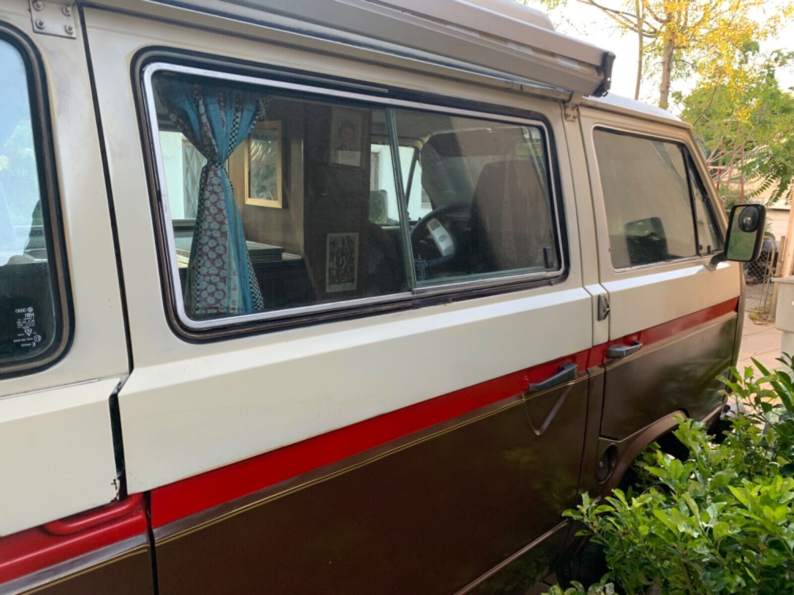 Volkswagen-BusVanagon-1982-18