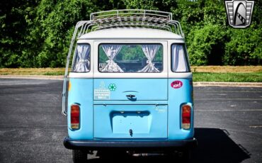 Volkswagen-BusVanagon-1990-5