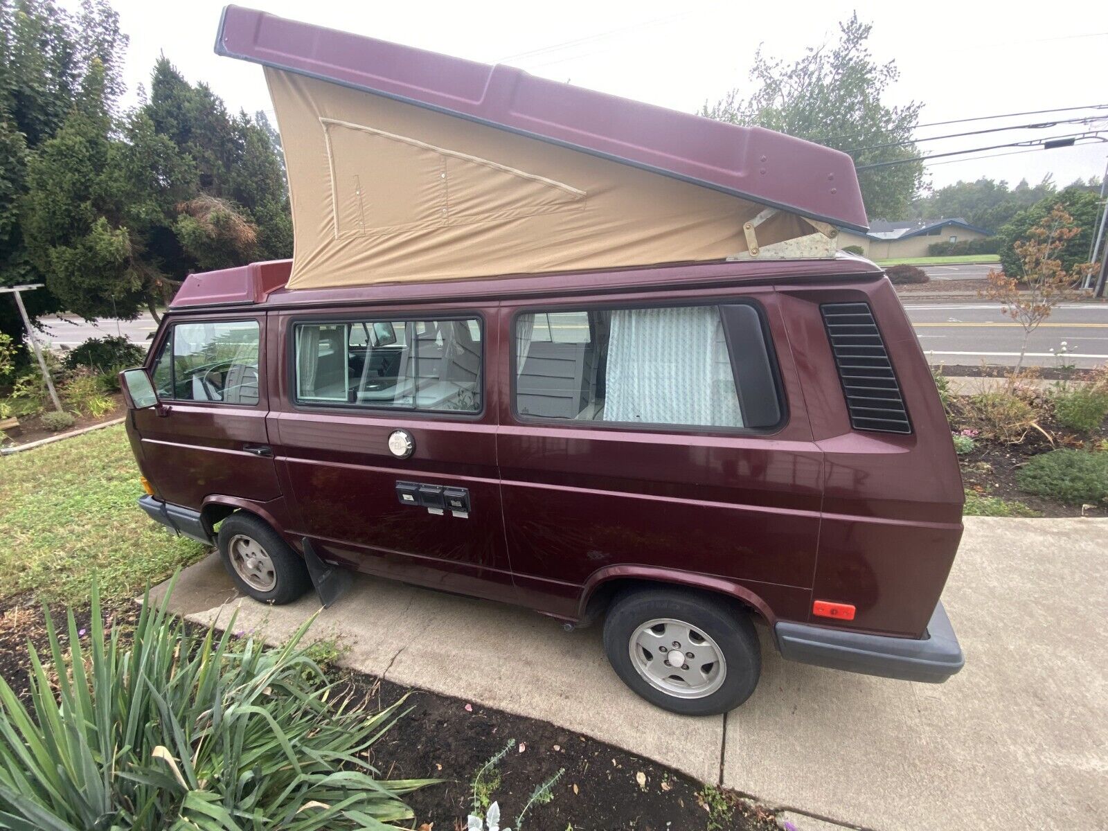 Volkswagen-BusVanagon-1990-8