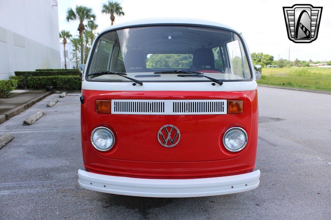 Volkswagen-BusVanagon-Cabriolet-1977-2