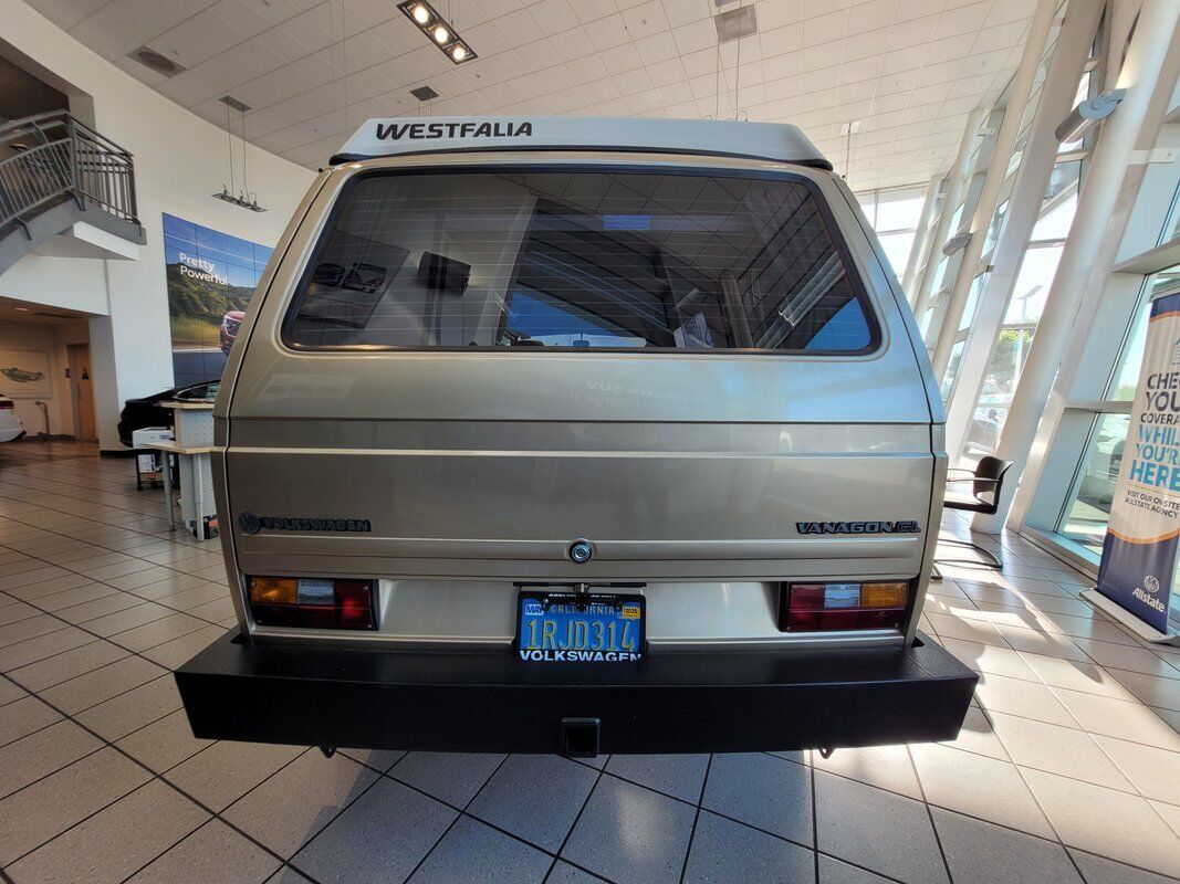 Volkswagen-BusVanagon-Cabriolet-1986-11