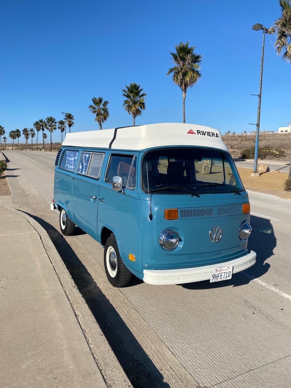 Volkswagen-BusVanagon-Van-1976-2