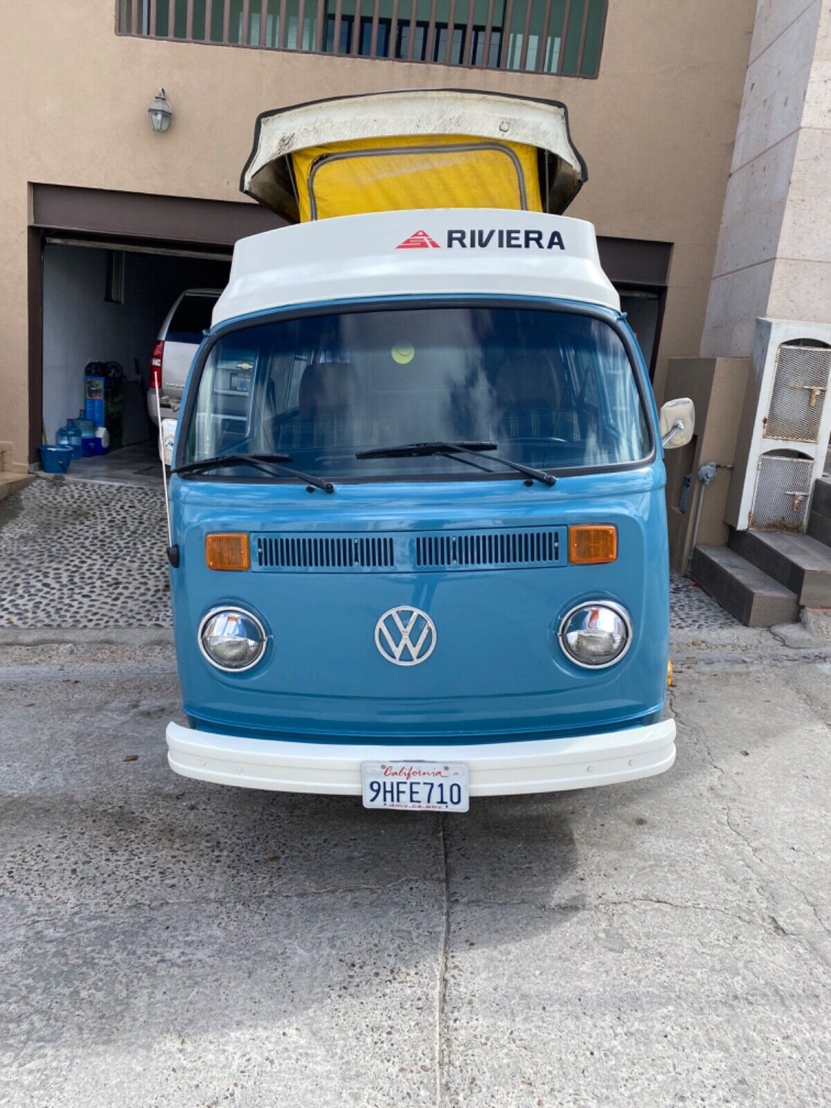 Volkswagen-BusVanagon-Van-1976-36