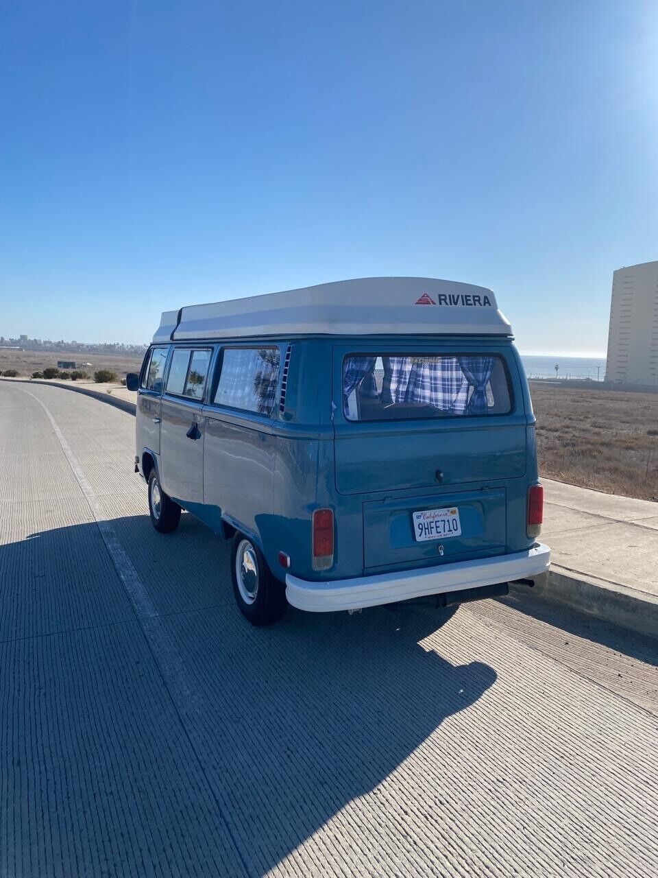 Volkswagen-BusVanagon-Van-1976-5