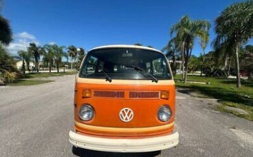 Volkswagen-BusVanagon-Van-1979-1