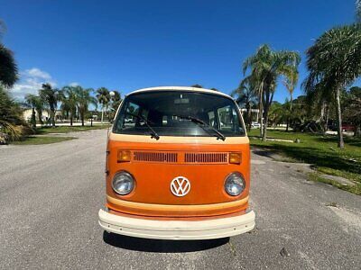 Volkswagen-BusVanagon-Van-1979-1