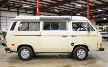 Volkswagen-BusVanagon-Van-1982-9