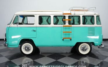 Volkswagen-BusVanagon-Van-1984-2