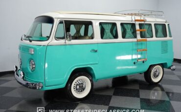 Volkswagen-BusVanagon-Van-1984-5