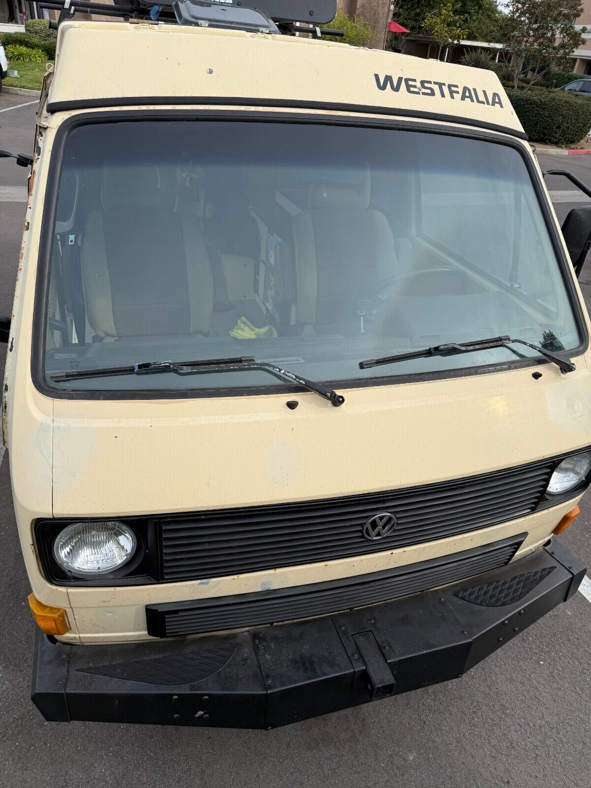 Volkswagen-BusVanagon-Van-1985-10