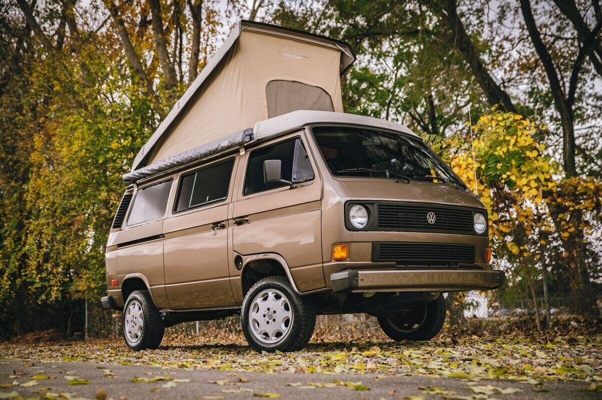 Volkswagen-BusVanagon-Van-1985-3