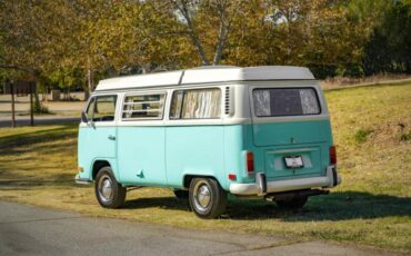 Volkswagen-Camper-1972-8