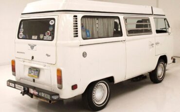 Volkswagen-Camper-1975-7