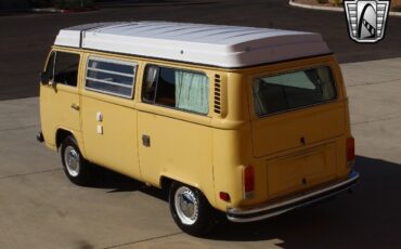 Volkswagen-Camper-1978-11