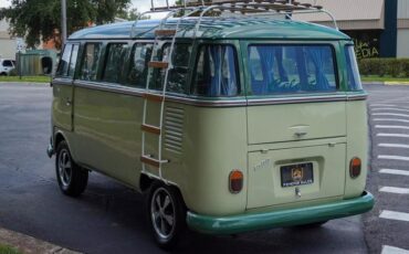 Volkswagen-KOMBI-1972-6