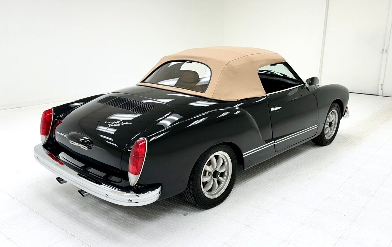 Volkswagen-Karmann-Ghia-1973-7