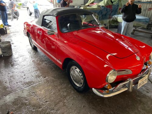 Volkswagen-Karmann-Ghia-Cabriolet-1969-2