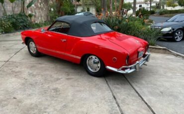 Volkswagen-Karmann-Ghia-Cabriolet-1969-6