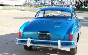 Volkswagen-Karmann-Ghia-Coupe-1969-6