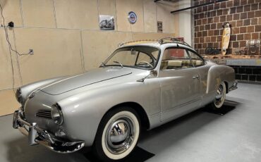 Volkswagen-Karmann-ghia-1961-7