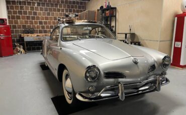 Volkswagen-Karmann-ghia-1961-8