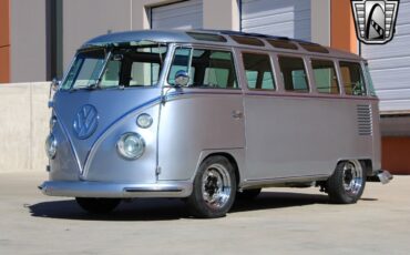 Volkswagen-Kombi-1969-5