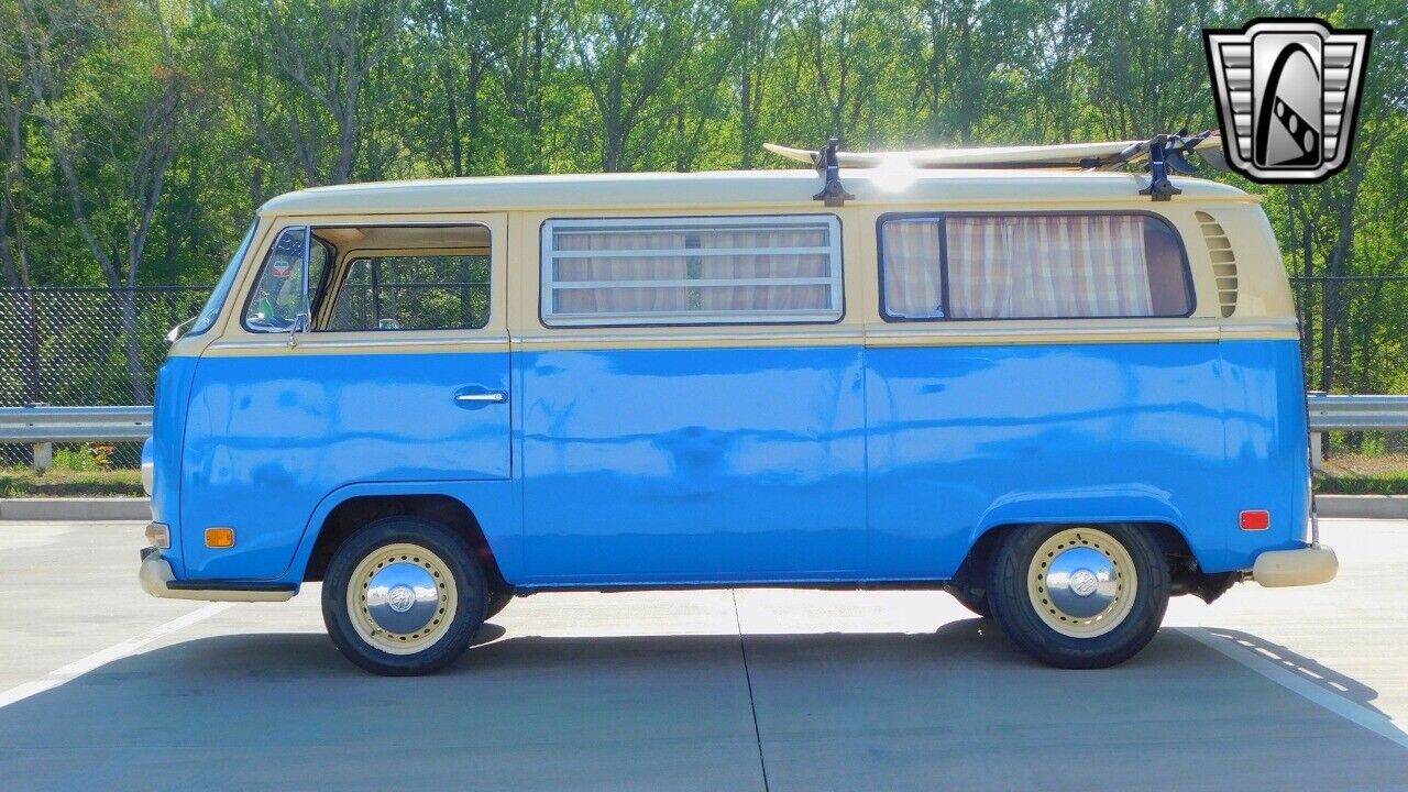 Volkswagen-Microbus-1971-4