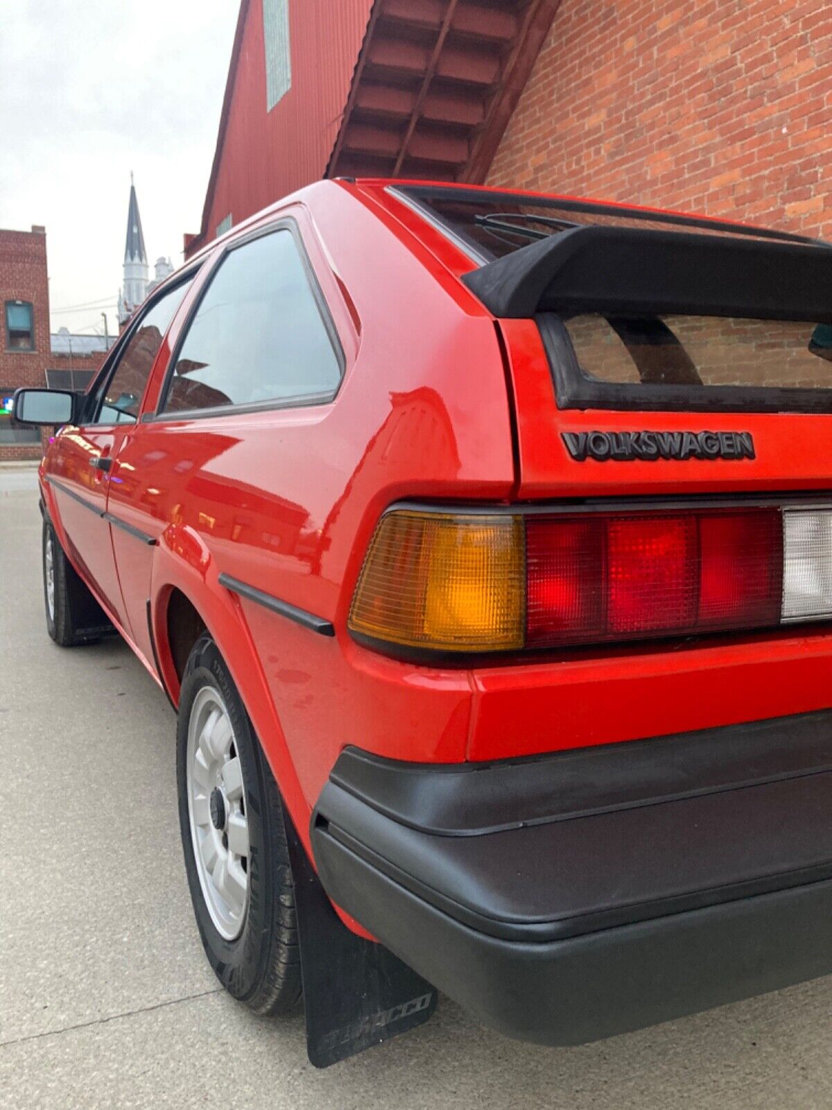 Volkswagen-Scirocco-Coupe-1984-23