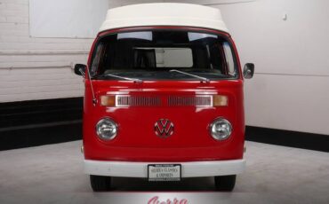 Volkswagen-T2b-camper-van-1973-2