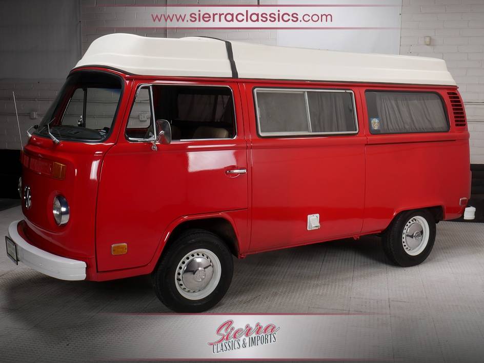 Volkswagen-T2b-camper-van-1973-6