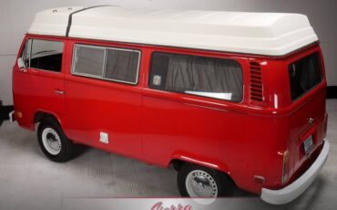 Volkswagen-T2b-camper-van-1973-7