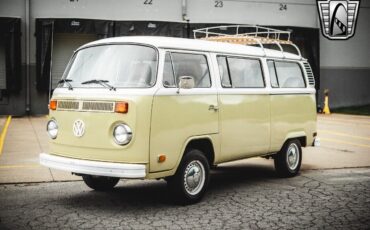 Volkswagen-Transporter-1975-7