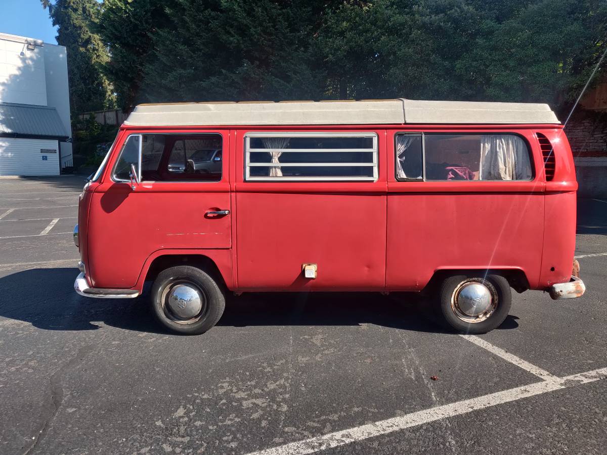 Volkswagen-Transporter-type-2-1970-1