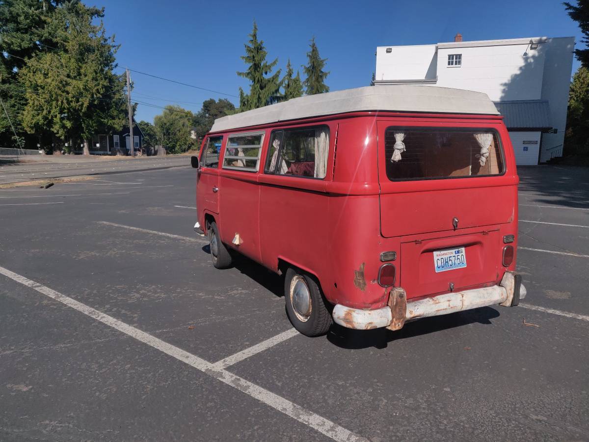 Volkswagen-Transporter-type-2-1970-2